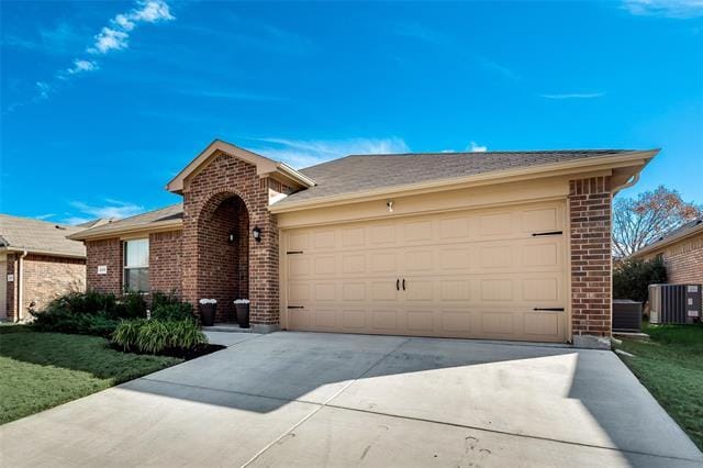 Building Photo - 649 Clearbrook St