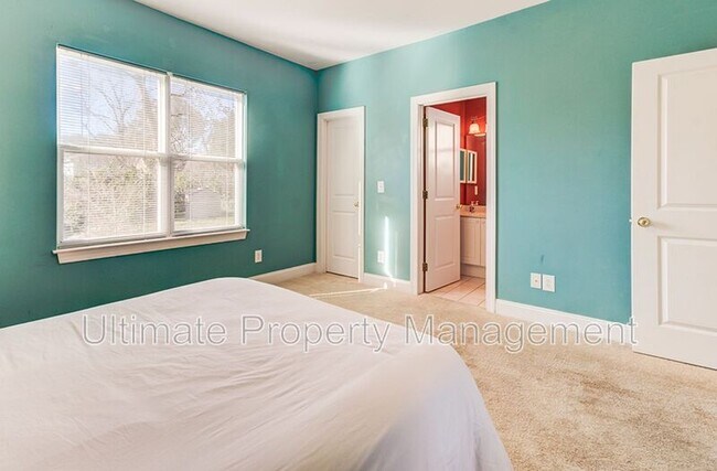 Building Photo - 618 S 3rd St