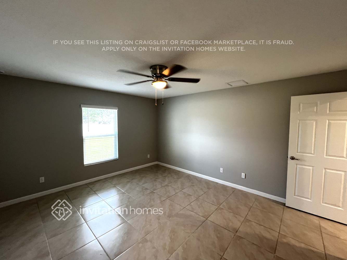 Building Photo - 1659 SW Realty St