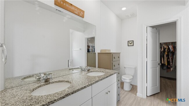 Building Photo - 2717 San Martin Ln