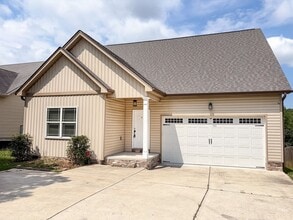 Building Photo - 8492 Standifer Gap Rd