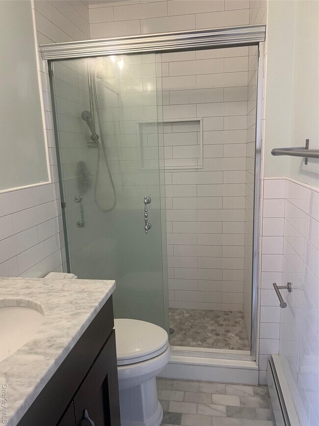 Building Photo - 20-05 Hazen St