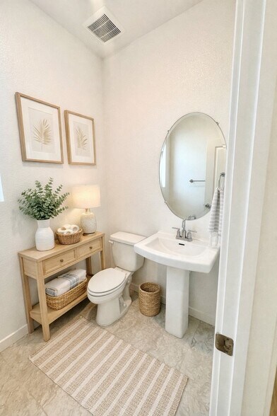 Building Photo - 4402 Neptune Cir