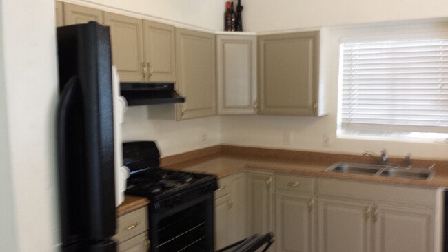 Building Photo - Upgraded Studio in Loma Linda, $840