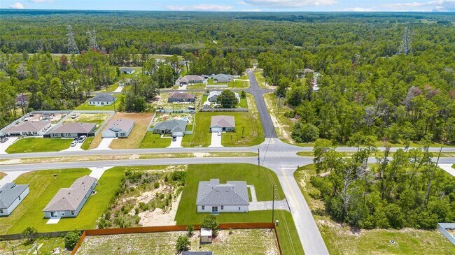 Building Photo - 5107 SW 164th Street Rd