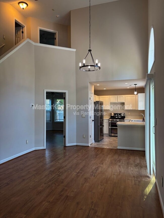 Building Photo - 9012 Shallcross Way