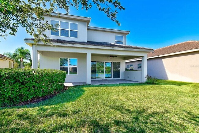 Building Photo - Waterfront Home for Lease – Resort-Style L...