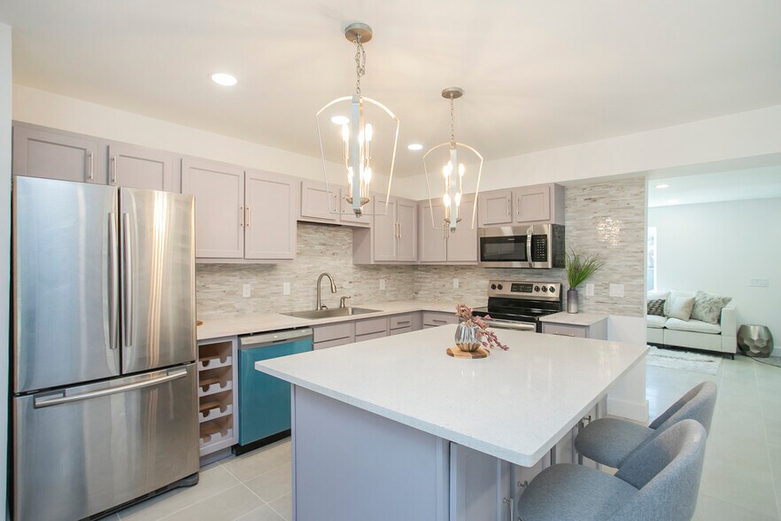 Building Photo - 1354 Bellshire Terrace Dr
