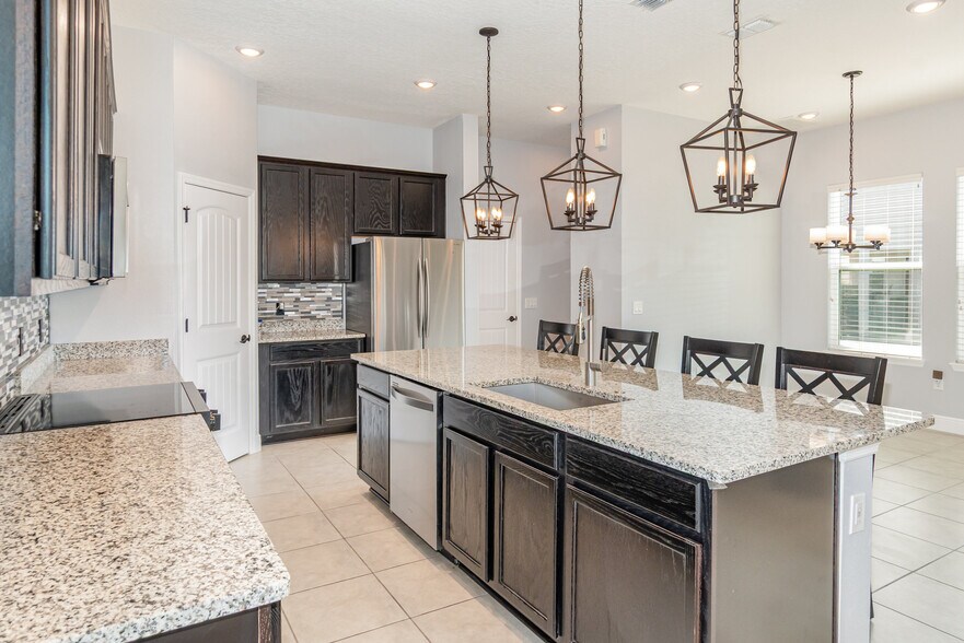 Building Photo - 2135 Standing Rock Cir