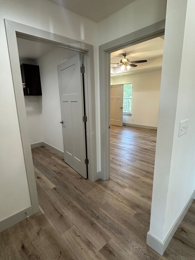 Building Photo - Now LEASING in Summit Pass! Available May 18, 2026!