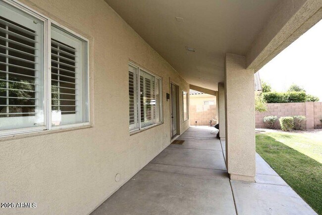 Building Photo - 15626 N 13th Ave