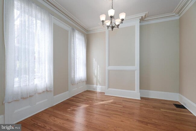 Building Photo - 236 Mercer St