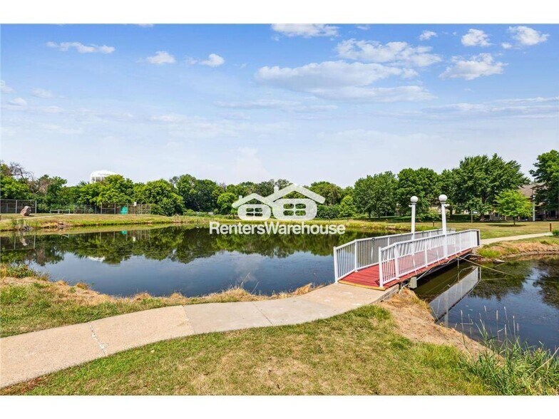 Building Photo - 10840 Rockford Rd