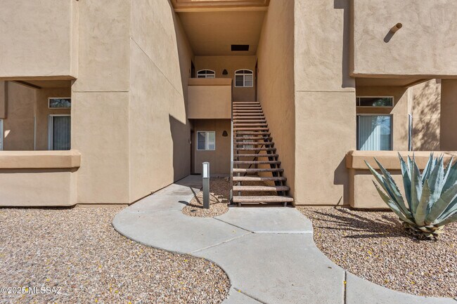 Building Photo - 7050 E Sunrise Dr