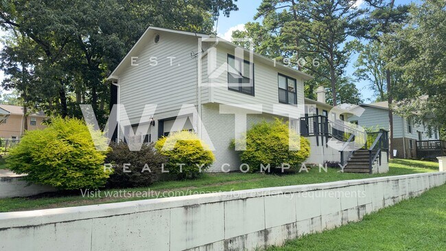 Building Photo - 2345 Blueberry Dr