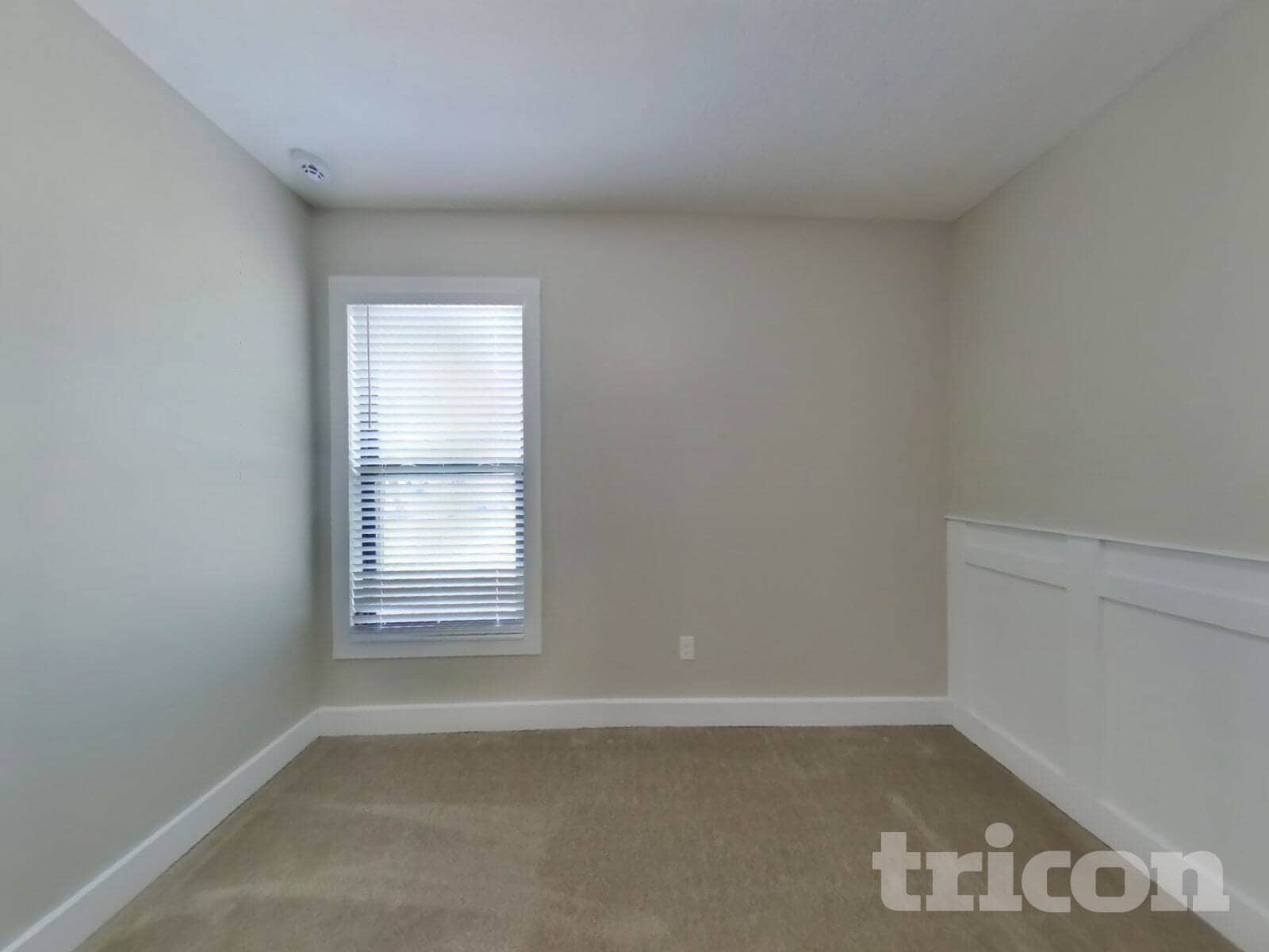 Building Photo - 10885 Chitwood Dr