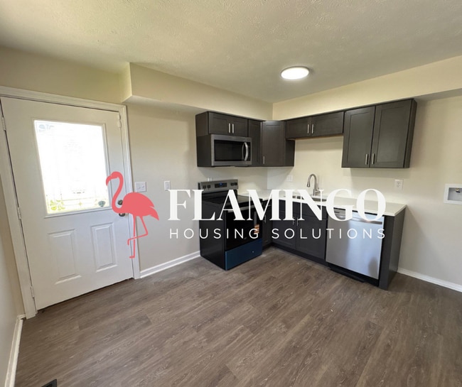 Building Photo - Spacious 4-Bedroom Home in Dayton’s Gem City!