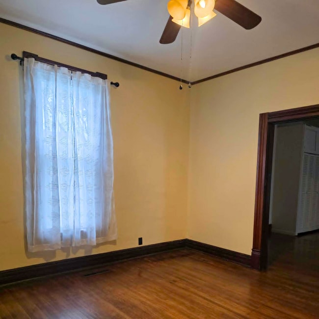 Building Photo - Large yard and quiet location in Findlay