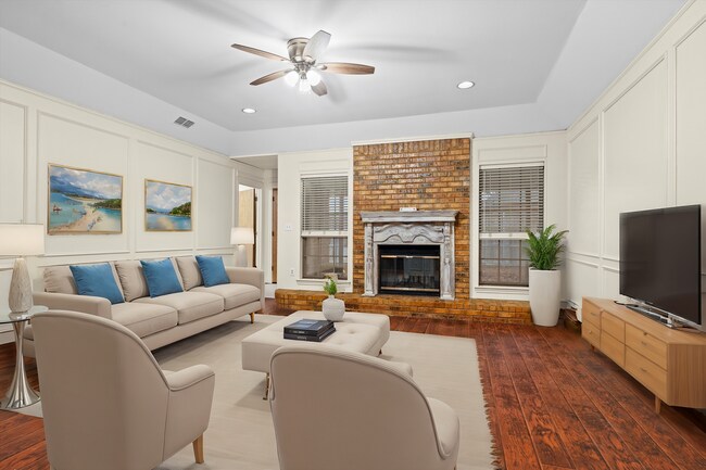 Building Photo - 2007 Harwell St