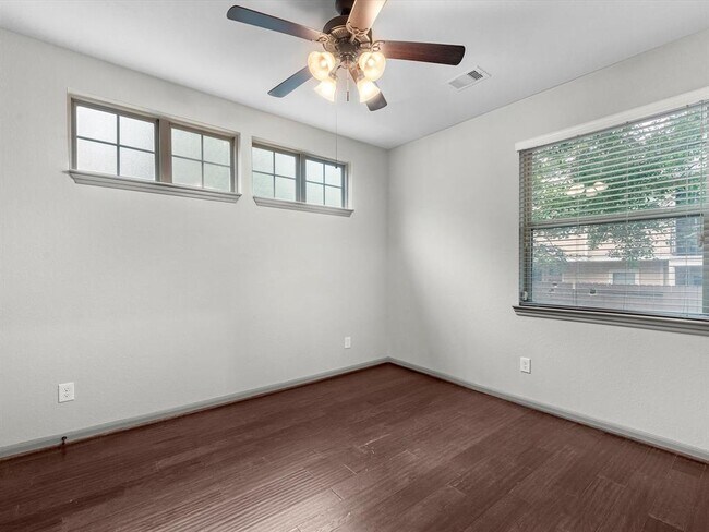 Building Photo - 211 Cheswood Forest Pl
