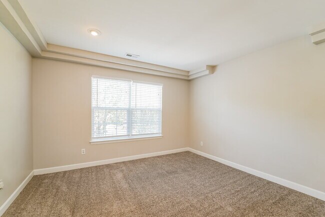 Building Photo - 5504 Black Fox Ct