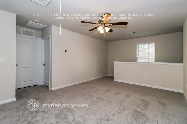 Building Photo - 133 Hazelnut Wy