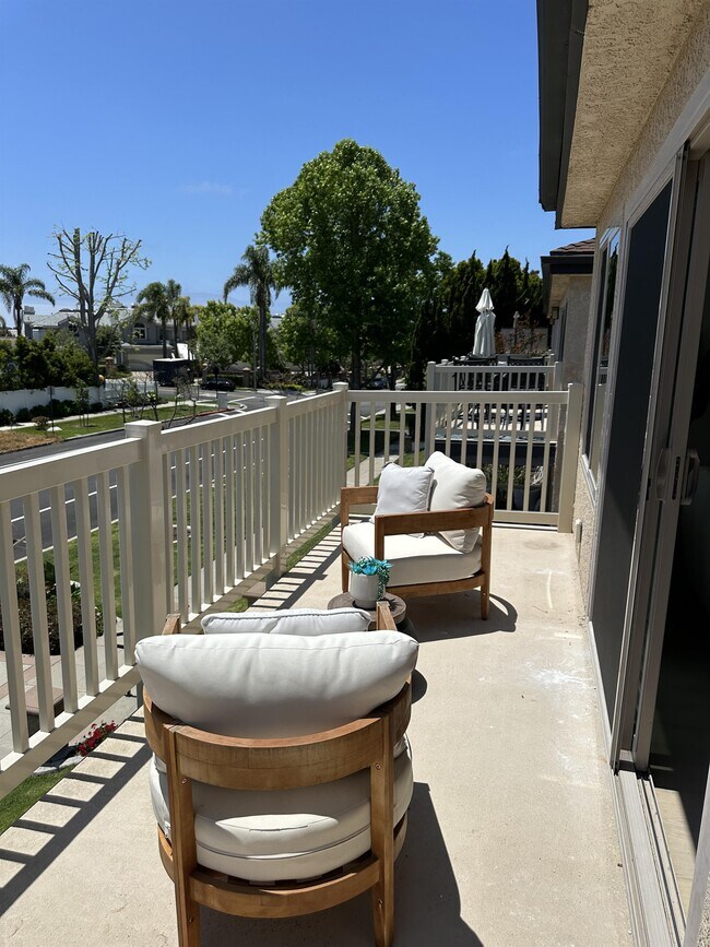 Building Photo - 24643 Santa Clara Ave