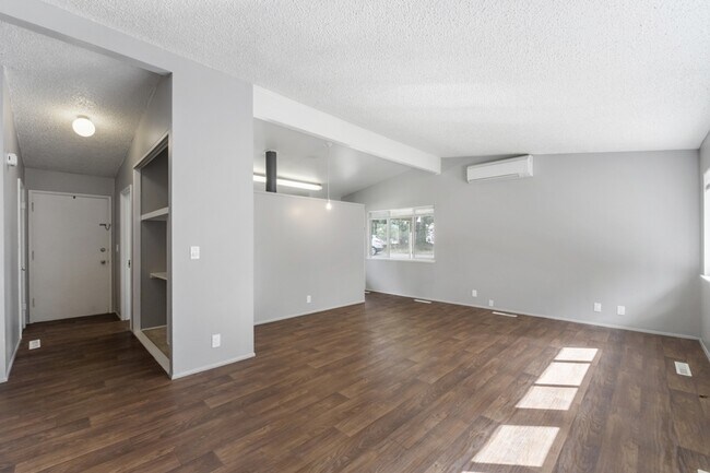 Building Photo - 12769 Lala Cove Ln SE