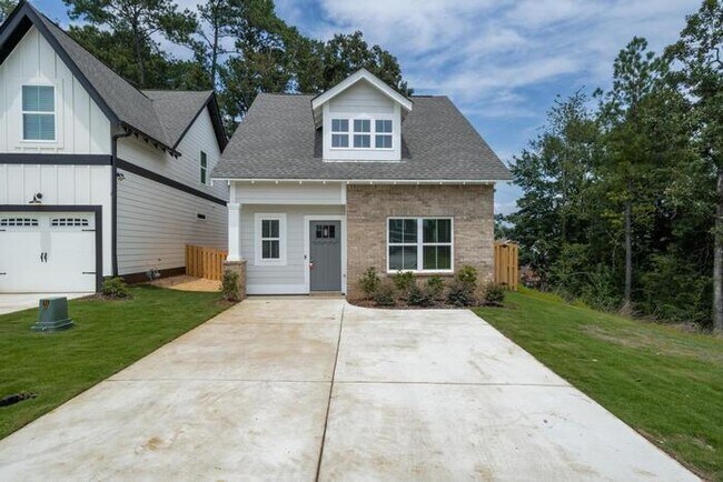 Primary Photo - 128 Huntley Dr