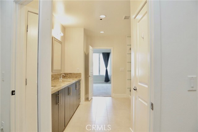 Building Photo - 21 Gramercy