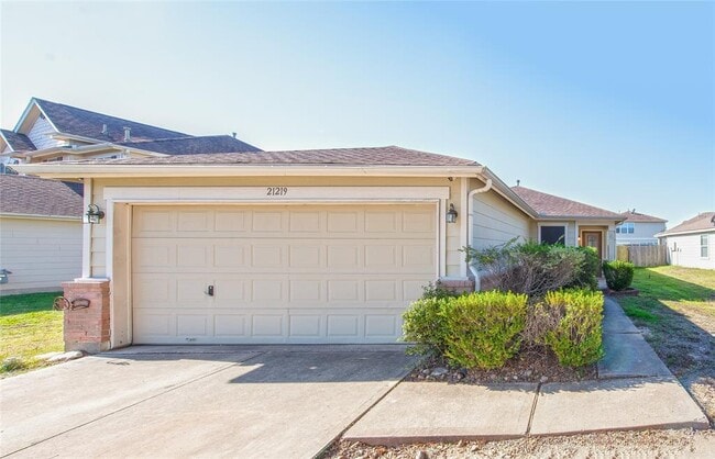 Primary Photo - 21219 Misty Brook Bend Ln