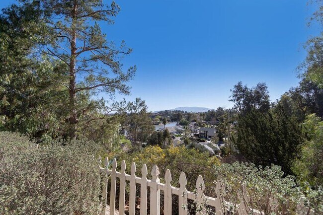 Building Photo - 29961 Camino Del Sol Dr