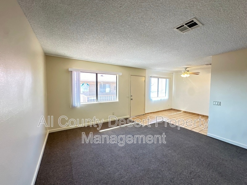 Building Photo - 13079 Eliseo Rd