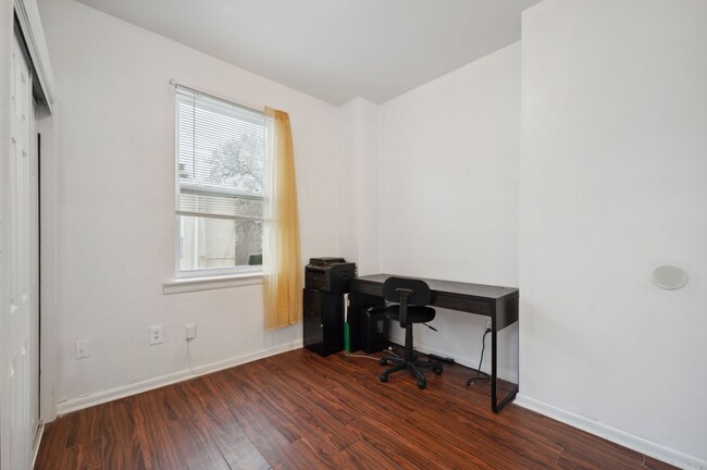 Building Photo - 2107 N 18th St