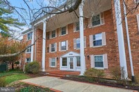 Building Photo - 7721 Tremayne Pl