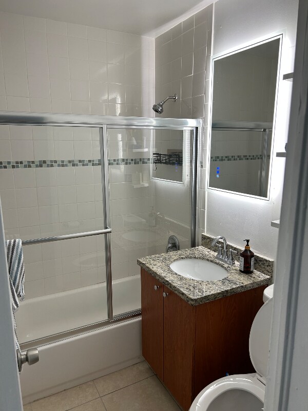 Building Photo - 230 SW 15th St