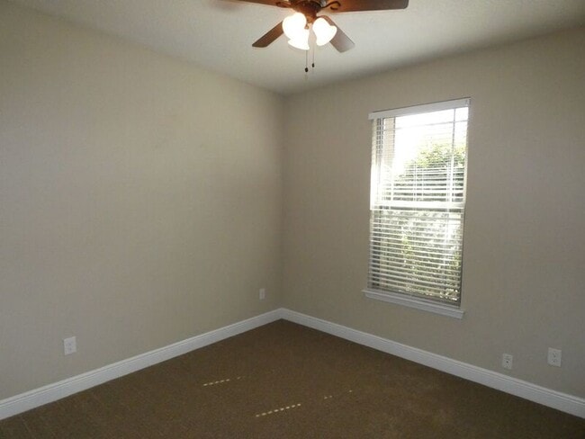 Building Photo - 5355 Dalton Cir