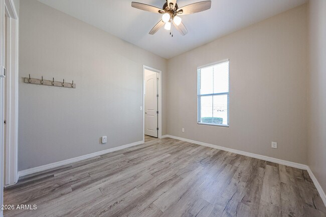 Building Photo - 19053 Rancho Dr