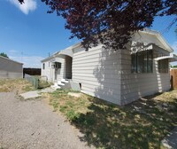 Building Photo - Wayside Retreat