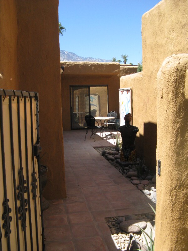 Building Photo - 2451 S Birdie Way