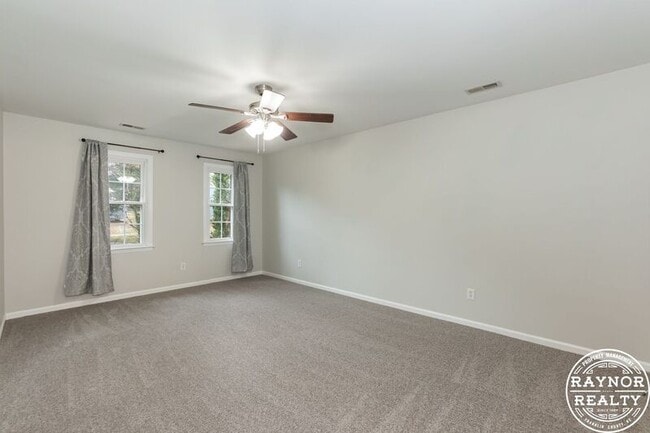 Building Photo - 810 Tacy Pl