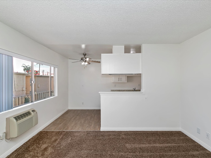 Building Photo - 16229 Woodruff Ave