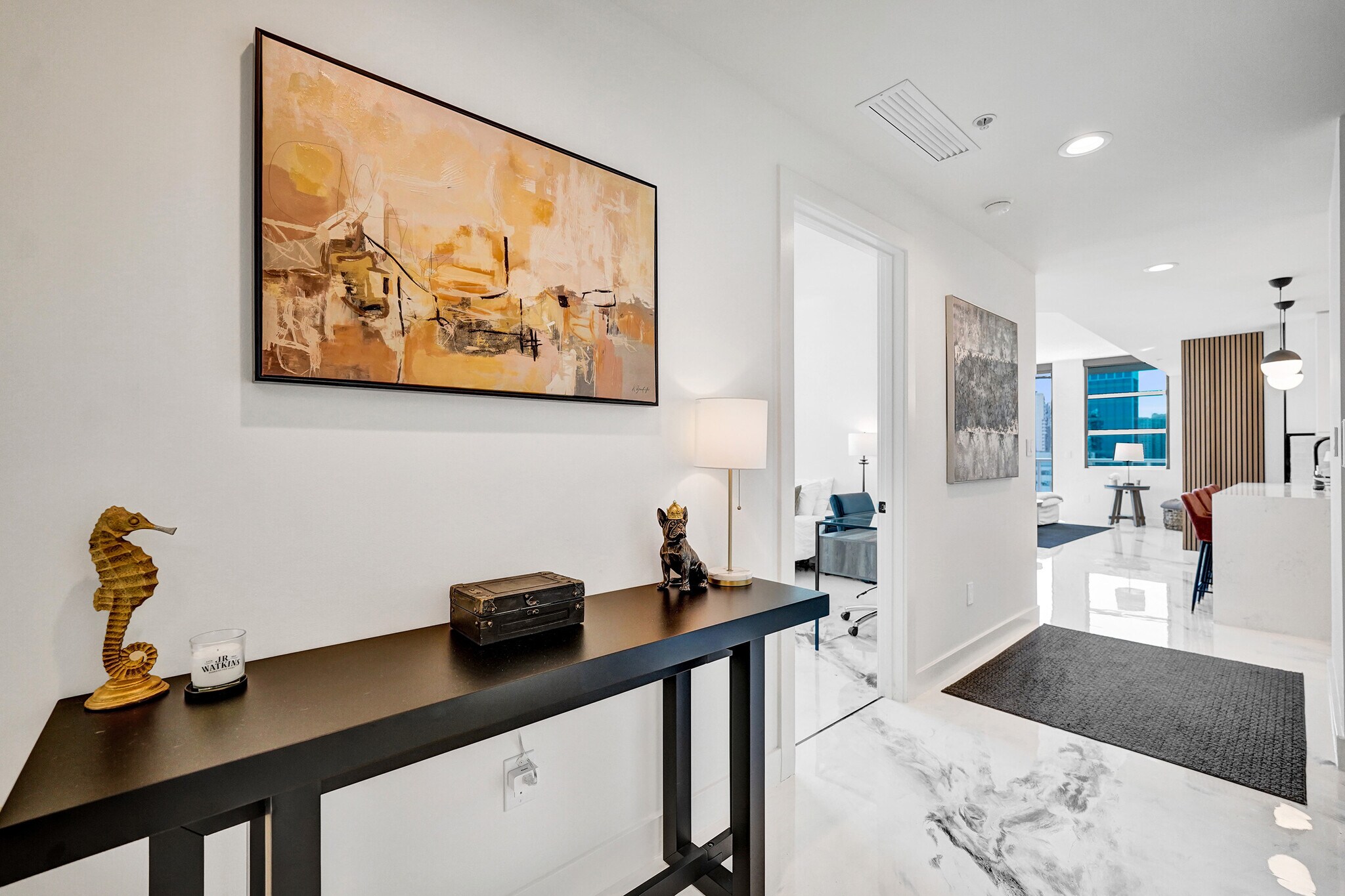 Building Photo - 315 NE 3rd Ave