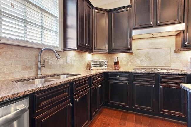 Building Photo - 440 Rose Garden Ln