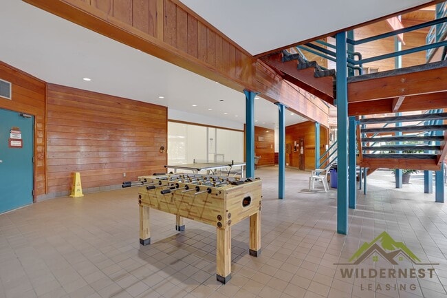 Building Photo - TWO MONTH Summer Rental  -Timber Ridge Condo - Cozy 1 Bedroom/1 Bath w/Fireplace and Pull-out couch