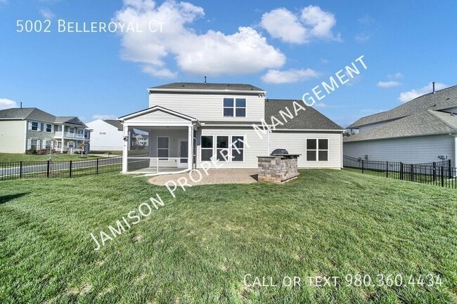 Building Photo - 5002 Belleroyal Ct