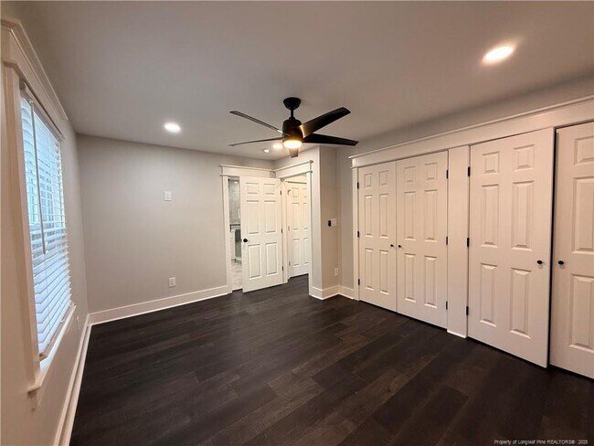 Building Photo - 1610 N Stonegate Dr