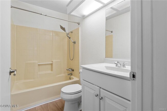 Building Photo - 2258 Gregory Ave