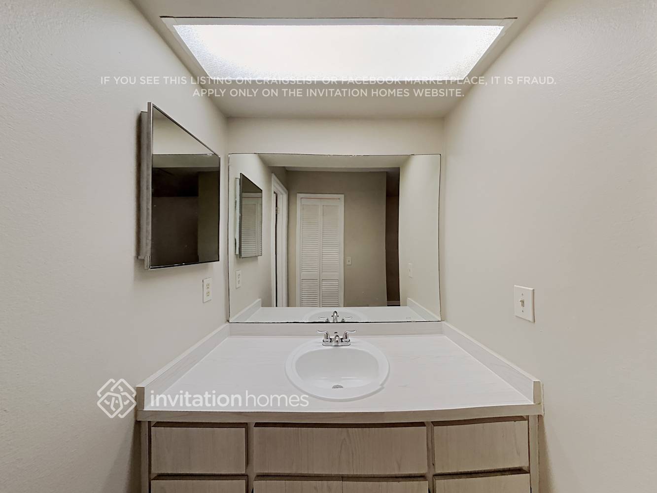 Building Photo - 943 Hemingway Dr