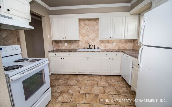 Building Photo - 4303 43rd St